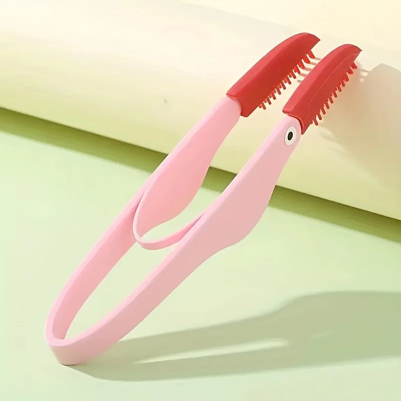 Gentle Tear Stain Cleaning Comb