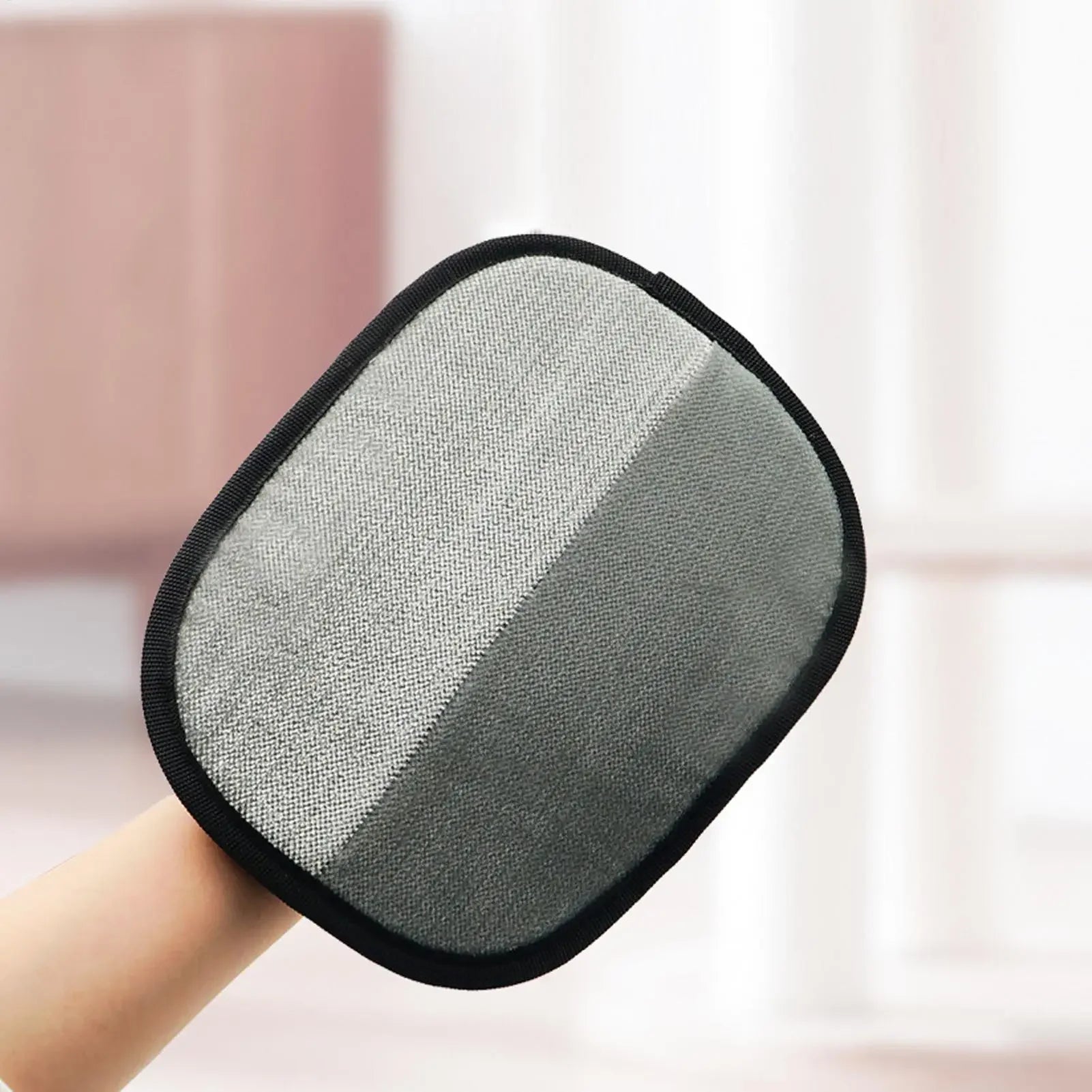 Pet Hair Removal Grooming Glove.