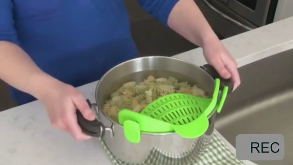 Adjustable Clip-On Pot Strainer for Easy Draining